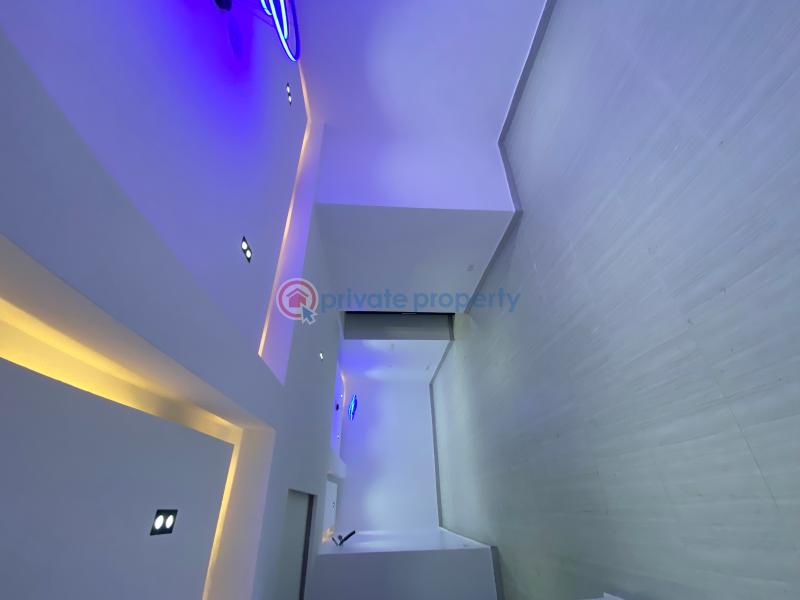 3 bedroom Block Of Flats For Sale Ikate Elegushi Lekki Lagos - 1