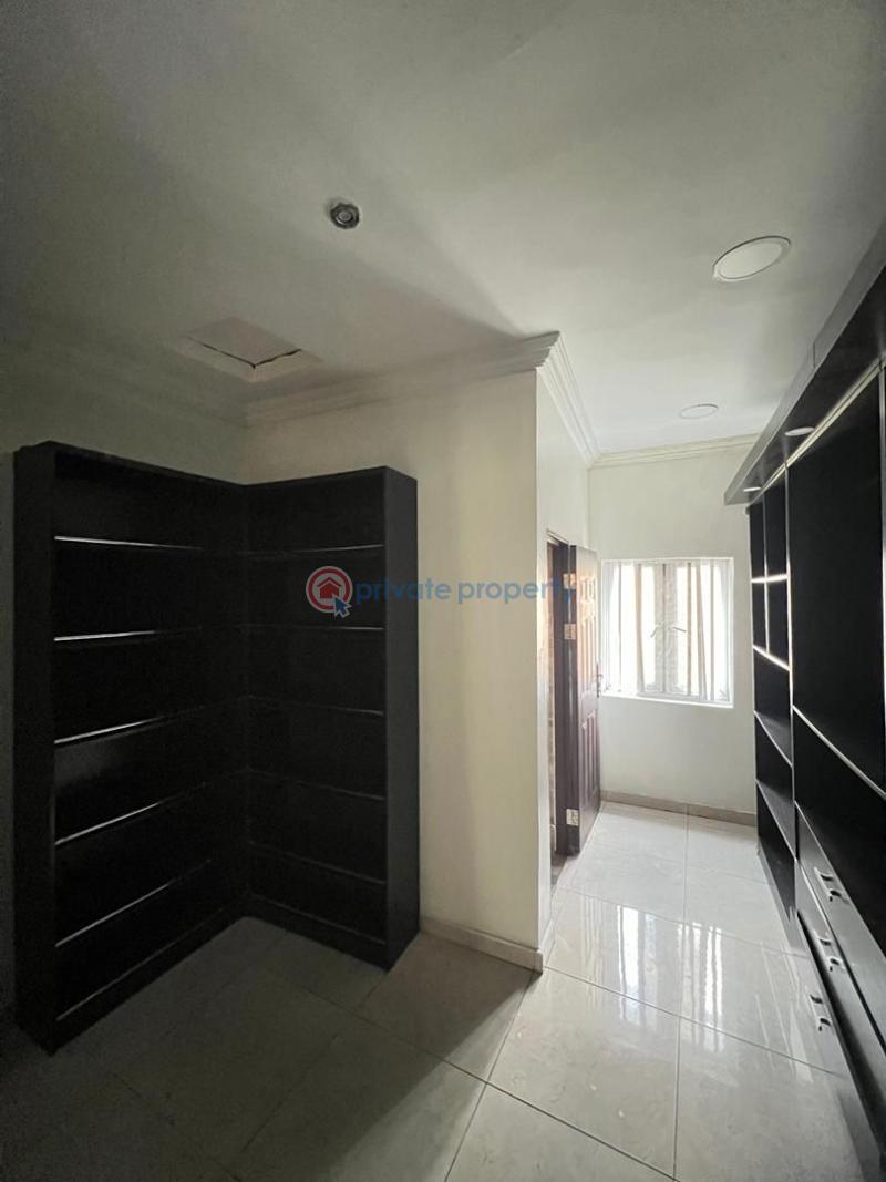 3 bedroom Semi detached Duplex For Sale Osapa London Lekki Lagos - 3