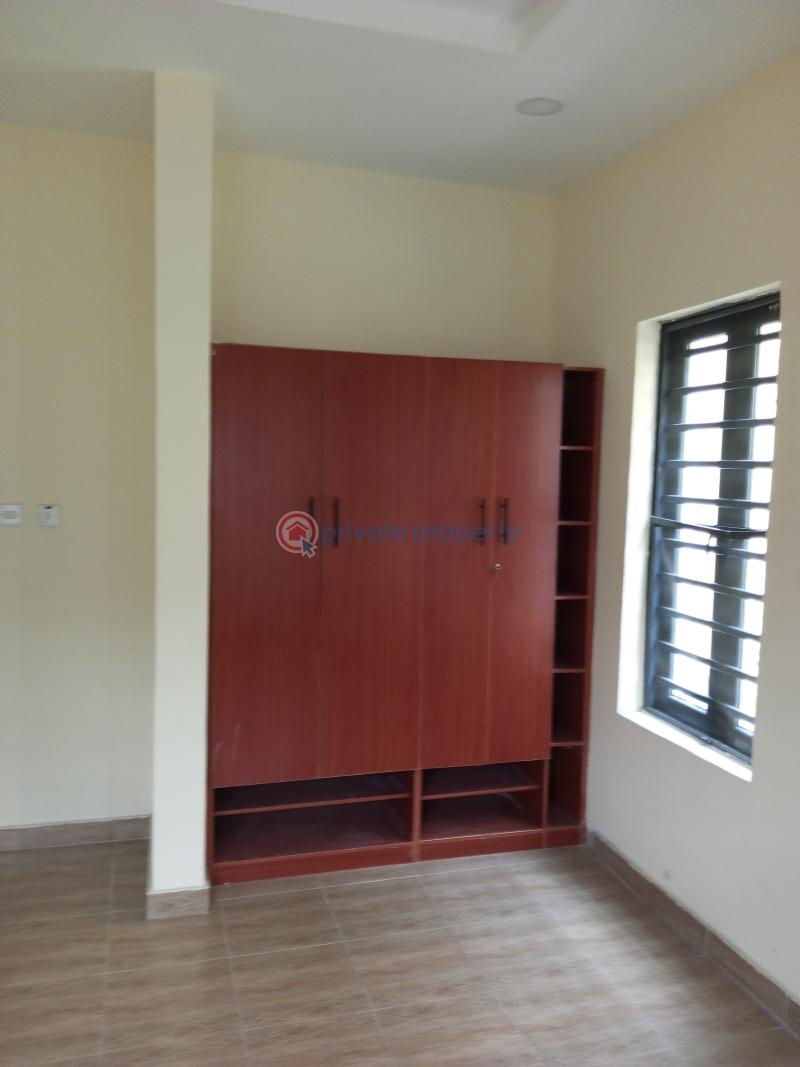 3 bedroom Flat & Apartment For Rent Gbagada Lagos - 9