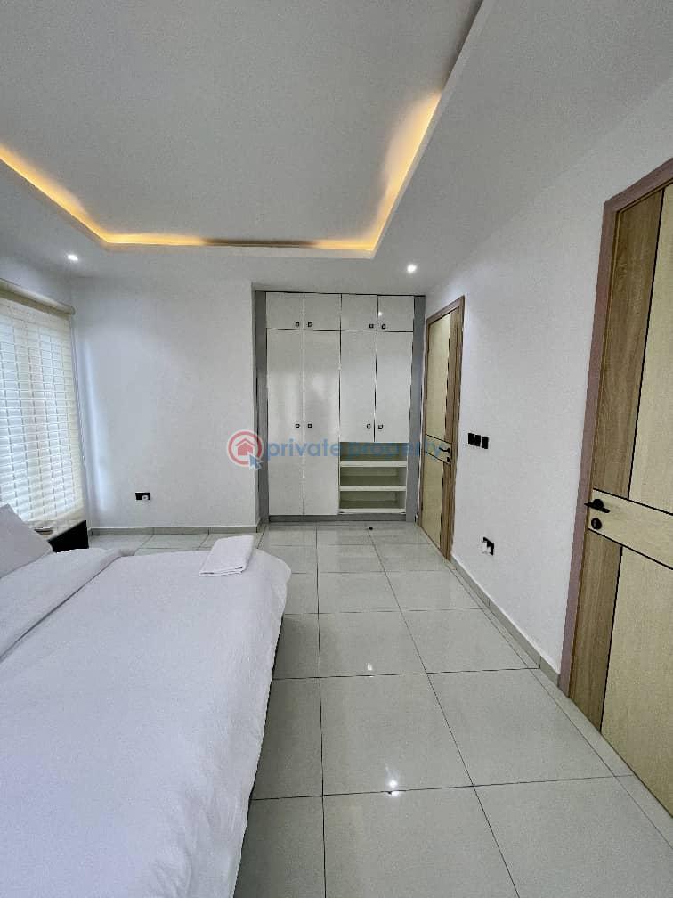 Lovely 3-bedroom apartment - 2 3 bedroom Block Of Flats Short let Perez Drive , Off Bisola Durosinmi Etti Close Lekki Phase 1 Lagos - 2