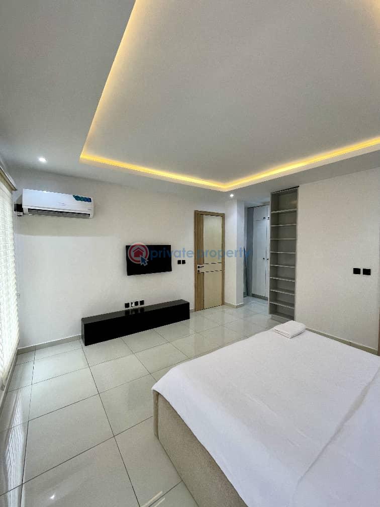 Lovely 3-bedroom apartment - 1 3 bedroom Block Of Flats Short let Perez Drive , Off Bisola Durosinmi Etti Close Lekki Phase 1 Lagos - 1