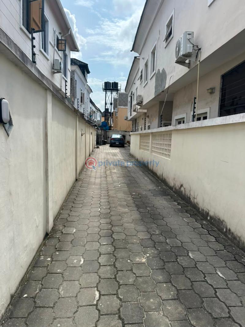 3 bedroom Flat & Apartment For Rent Bera Estate Chevron Drive Lekki Lagos - 5