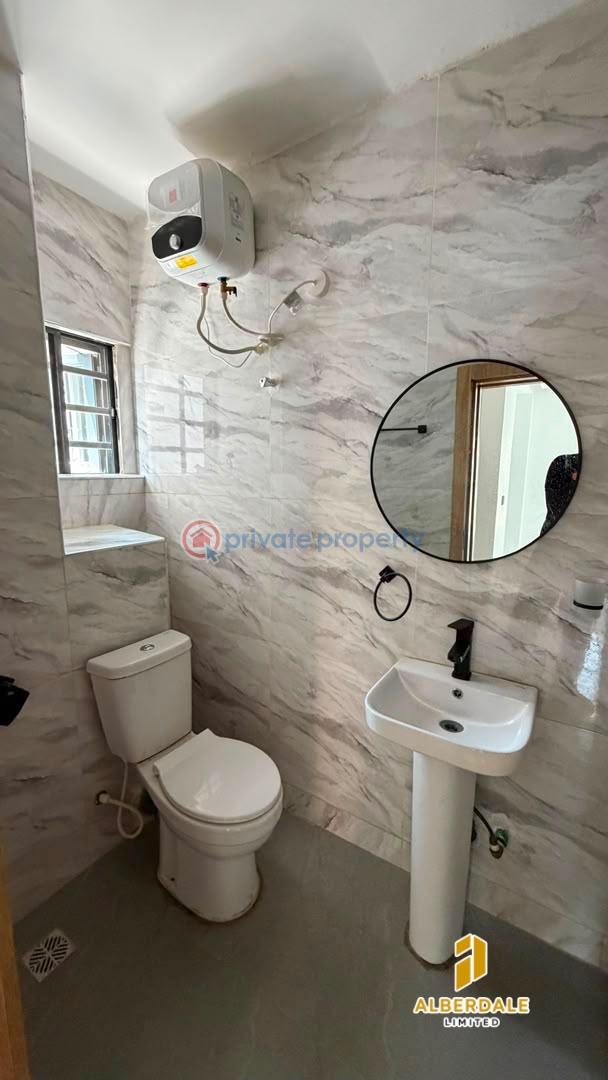 3 bedroom Flat & Apartment For Sale Yaba Lagos - 6