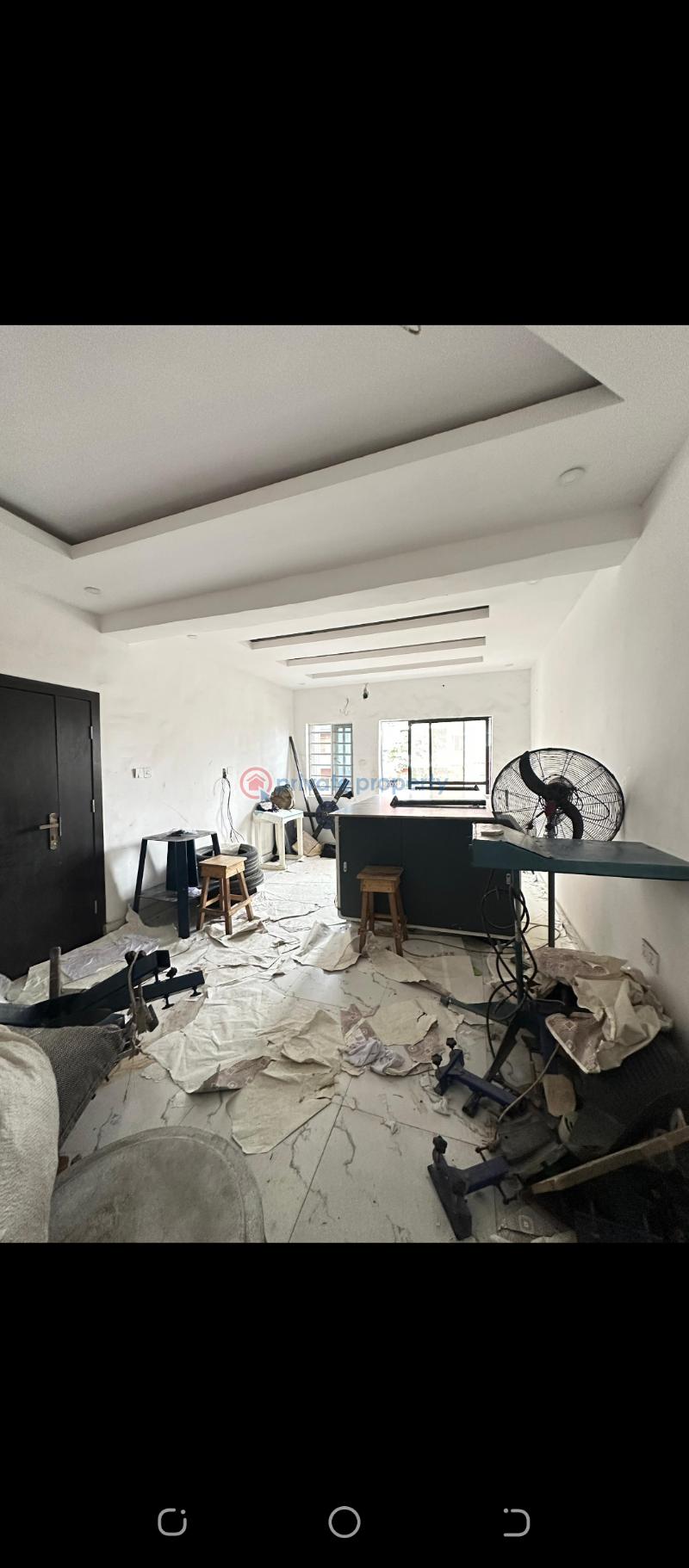 3 bedroom Block Of Flats For Sale Surulere Lagos - 1