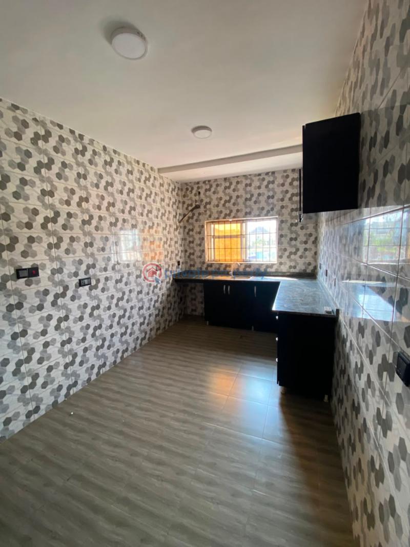 3 bedroom Flat & Apartment For Rent Peninsula Garden Estate Sangotedo Ajah Lagos - 3