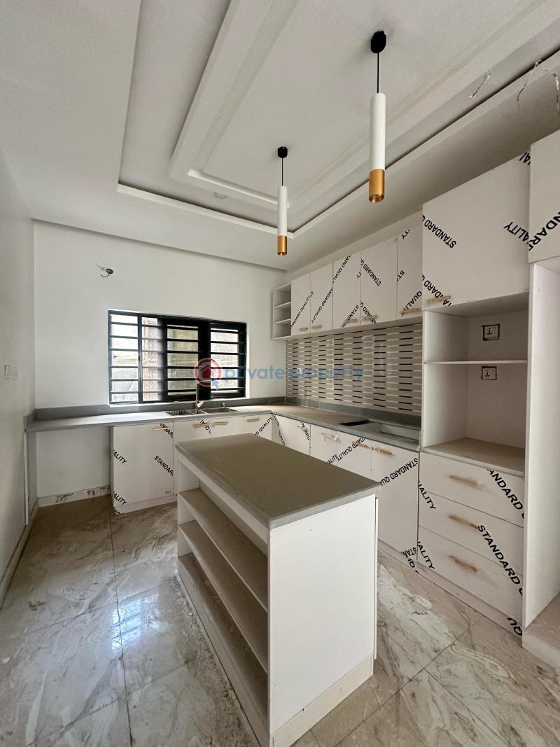 3 bedroom Flat & Apartment For Sale Lekki Phase 1 Lagos - 3