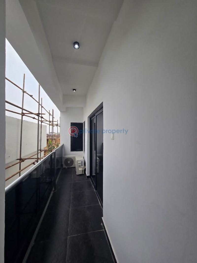 3 bedroom Flat & Apartment For Sale Lekki Phase 1 Lagos - 3