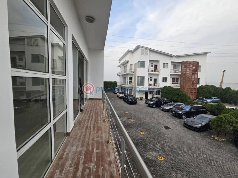 3 bedroom Block Of Flats For Sale Banana Island Ikoyi Lagos