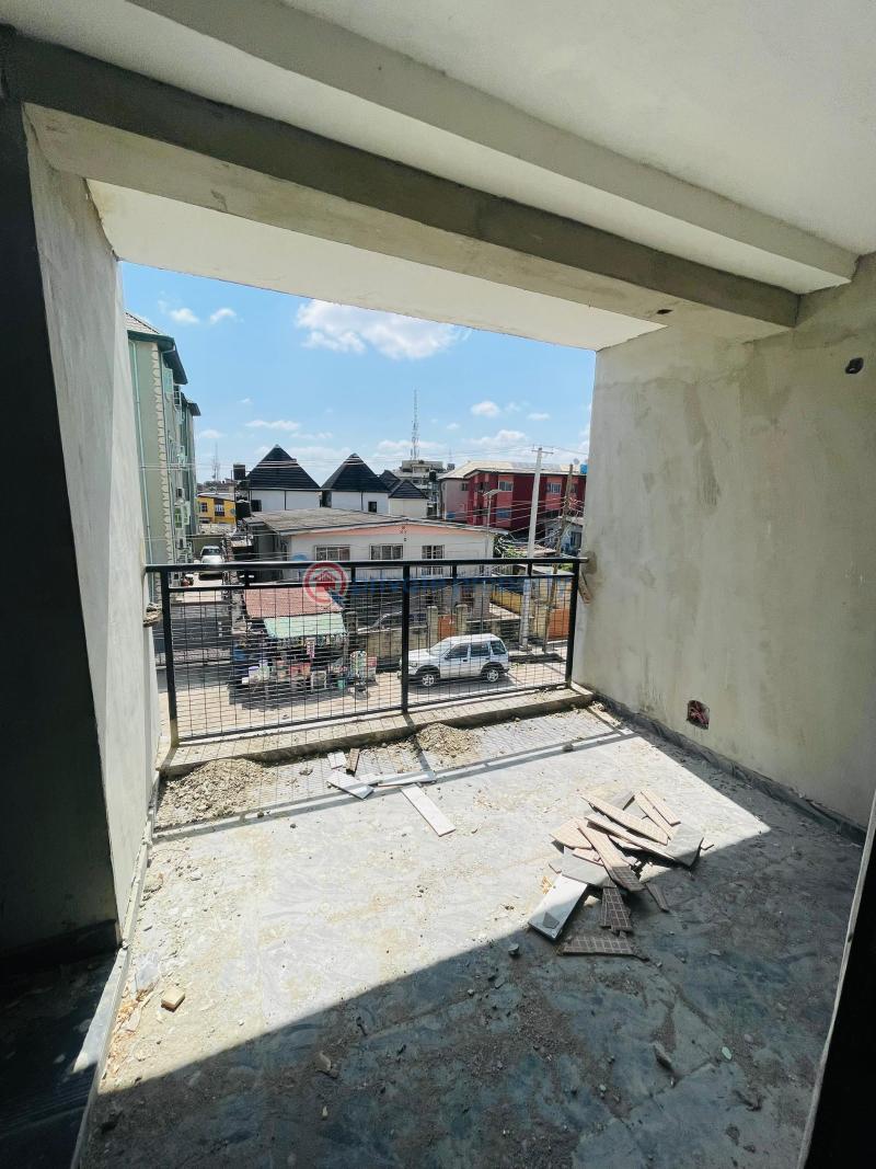 3 bedroom Terrace For Sale Surulere Lagos - 4