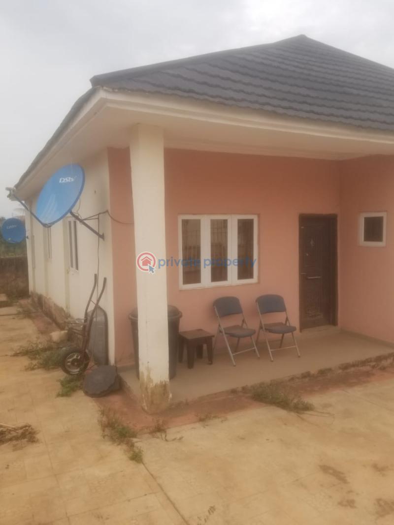 3 bedroom Detached Bungalow For Sale Ibagwa Express Road Abuja Phase 4  - 0