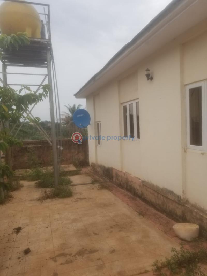 3 bedroom Detached Bungalow For Sale Ibagwa Express Road Abuja Phase 4  - 1