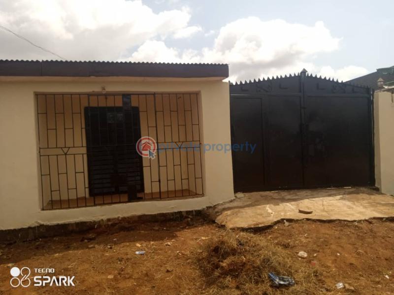 Lovely 3 bedroom bungalow - 2 3 bedroom Bungalow For Sale Igesu Ayobo Ipaja Lagos - 2
