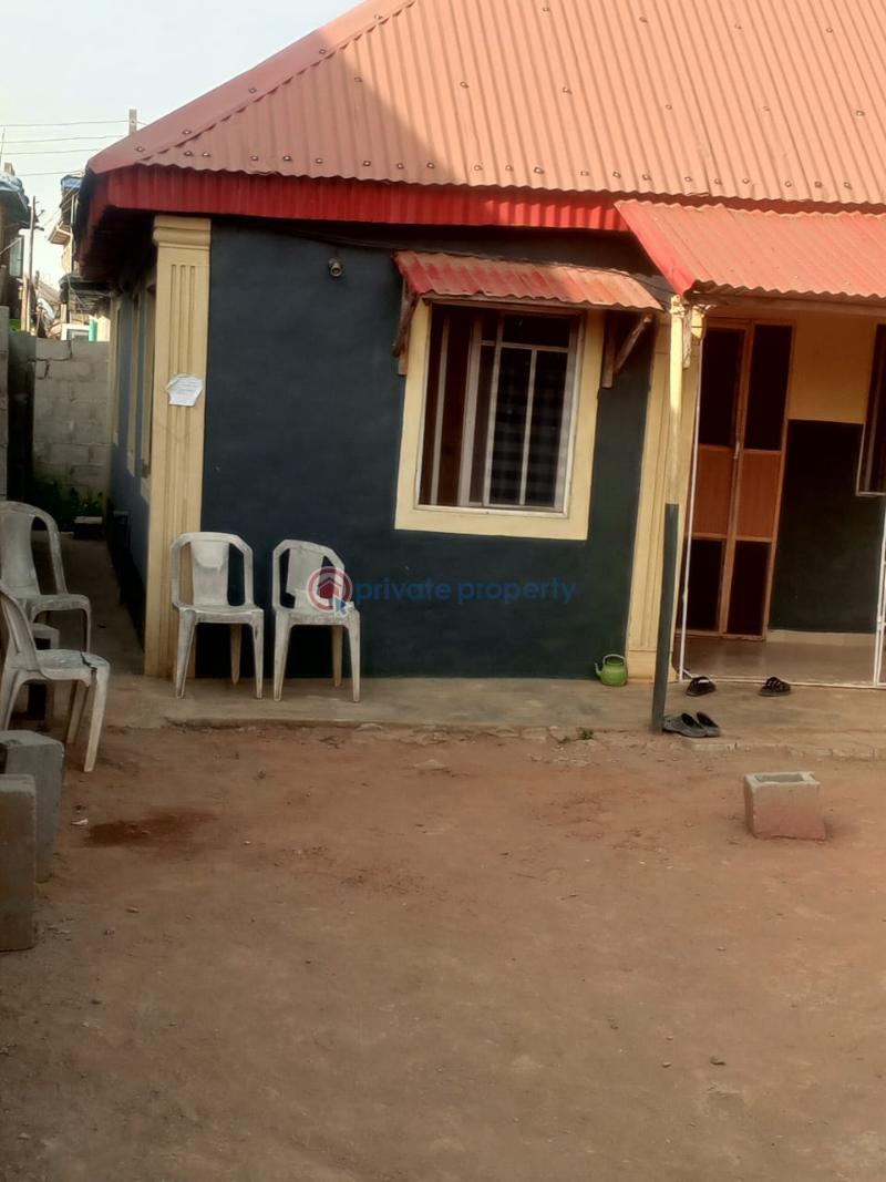 3 bedroom Bungalow For Sale Aberanje Alimosho Lagos - 1