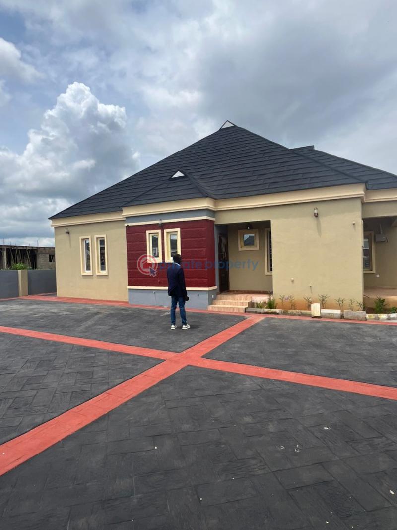 3 bedroom Bungalow For Sale Redemption City, Bluestone Treasure Estate, Ire Estate. Ajebo Obafemi Owode Ogun - 1