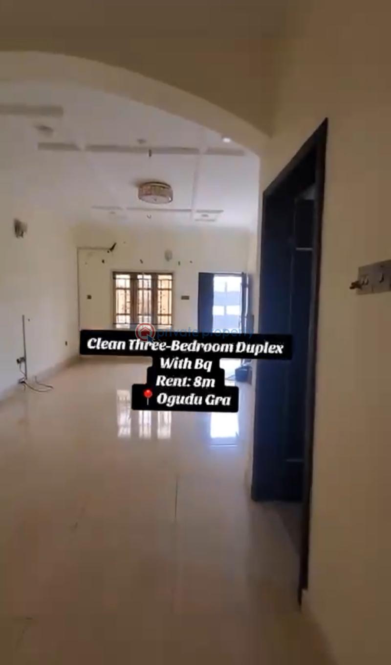 3 bedroom Mini Flat For Rent Ogudu GRA Lagos