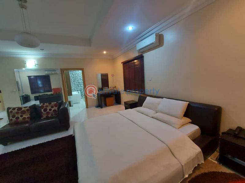 3 bedroom Block Of Flats For Sale Surulere Lagos - 4