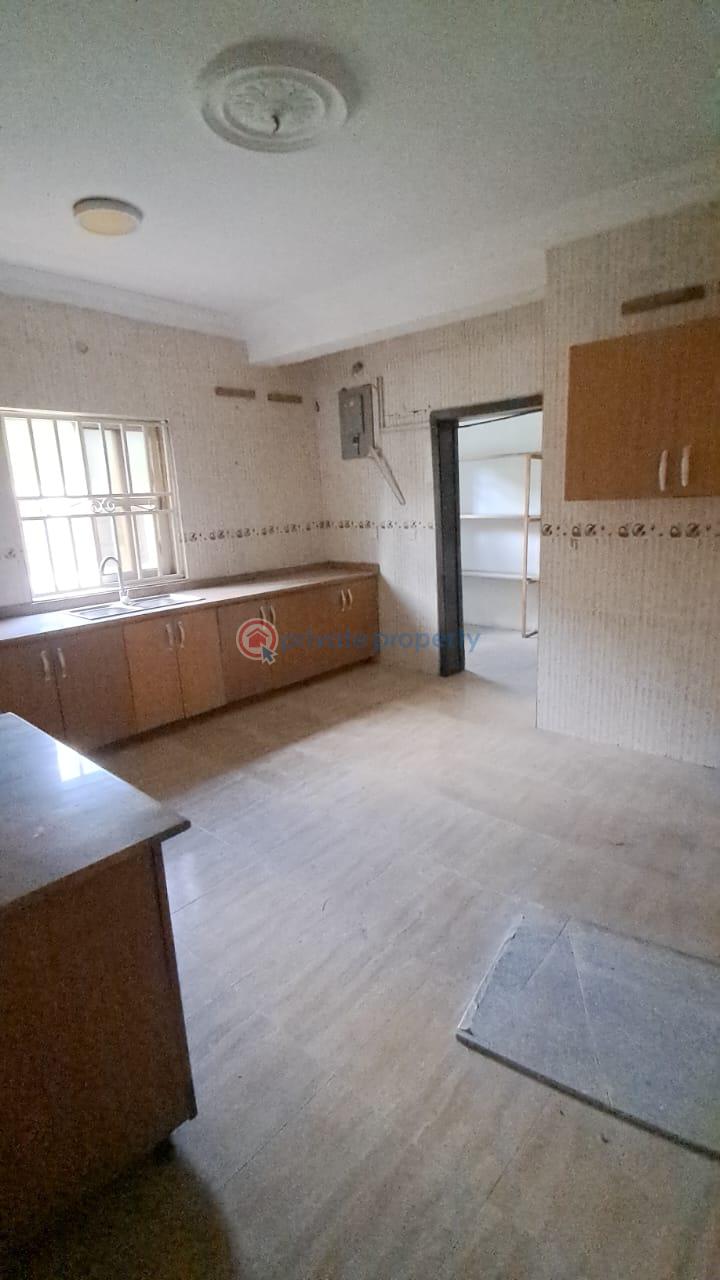 3 bedroom Block Of Flats For Rent Ologolo Lekki Lagos - 2