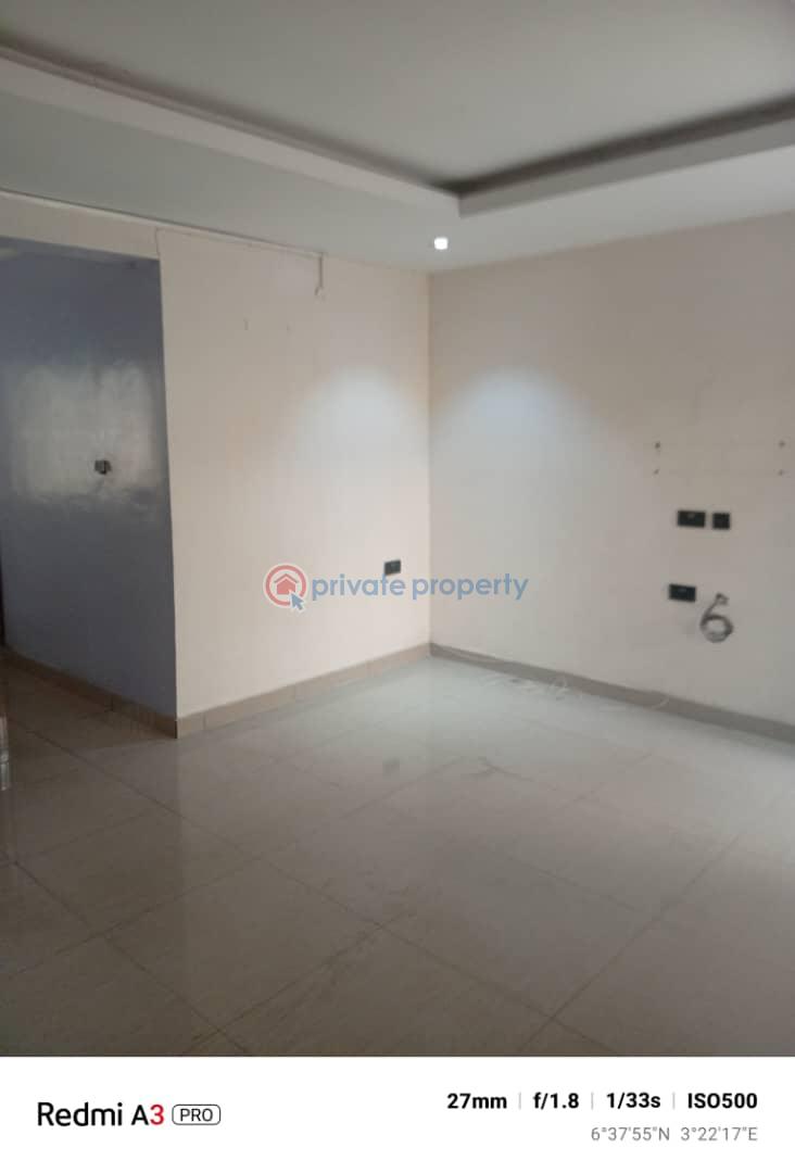 3 bedroom Block Of Flats For Rent Omole Phase 2 Ojodu Lagos - 2