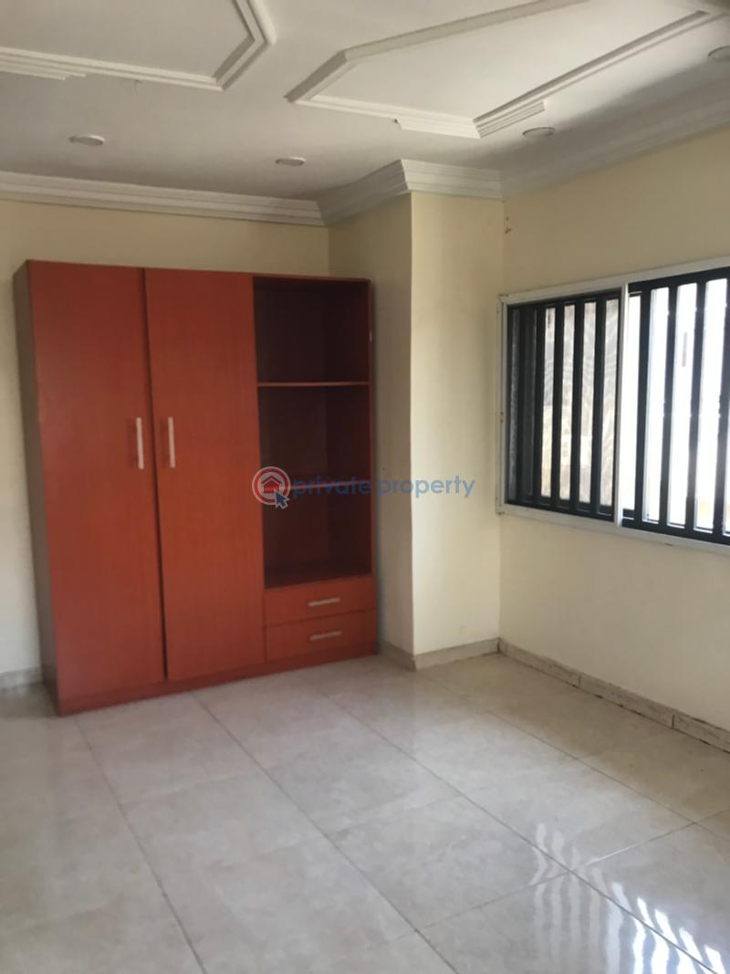3 bedroom Block Of Flats For Rent Ologolo Lekki Lagos - 1