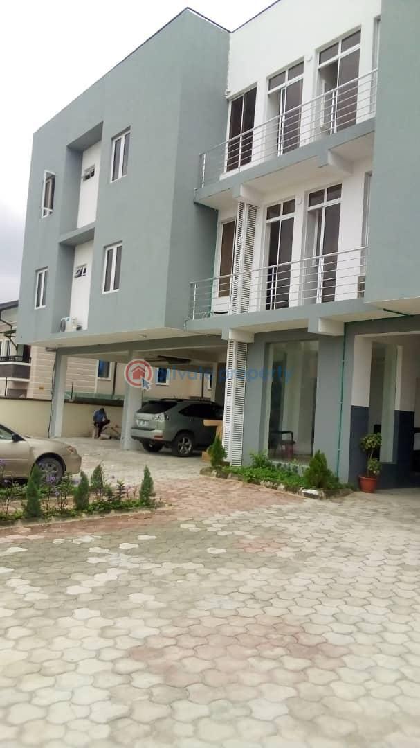 3 bedroom Block Of Flats For Rent Off Admiralty Way Lekki Phase 1 Lagos - 0