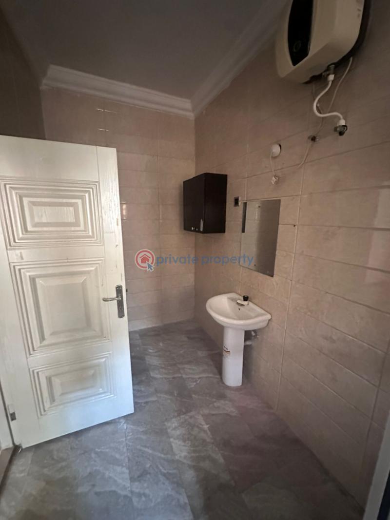 3 bedroom Block Of Flats For Rent Ologolo Lekki Lagos - 2
