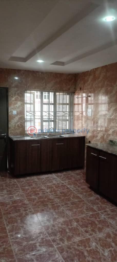 3 bedroom Block Of Flats For Rent Magodo GRA Phase 1 Ojodu Lagos - 0