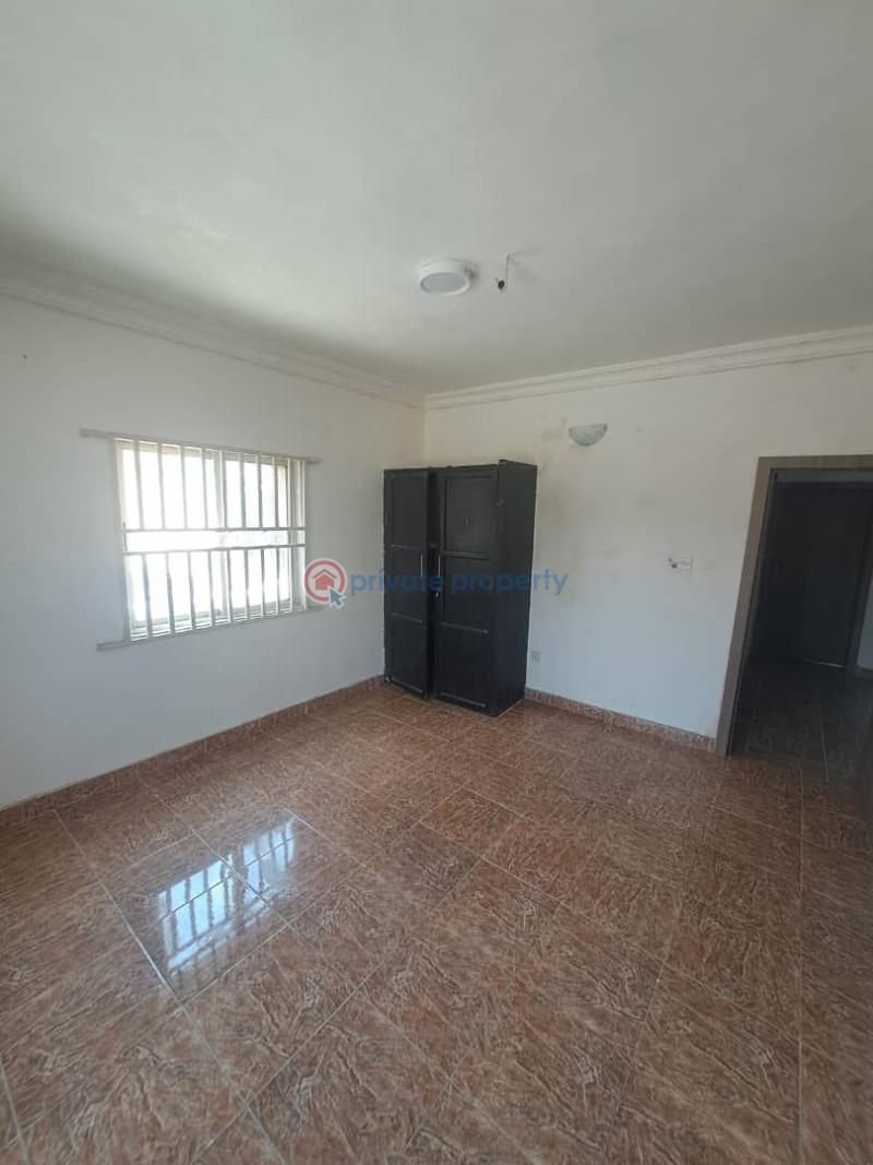 3 bedroom Block Of Flats For Rent Magodo GRA Phase 1 Ojodu Lagos - 2