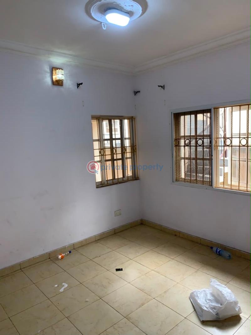 3 bedroom Block Of Flats For Rent Omole Phase 2 Ojodu Lagos - 1