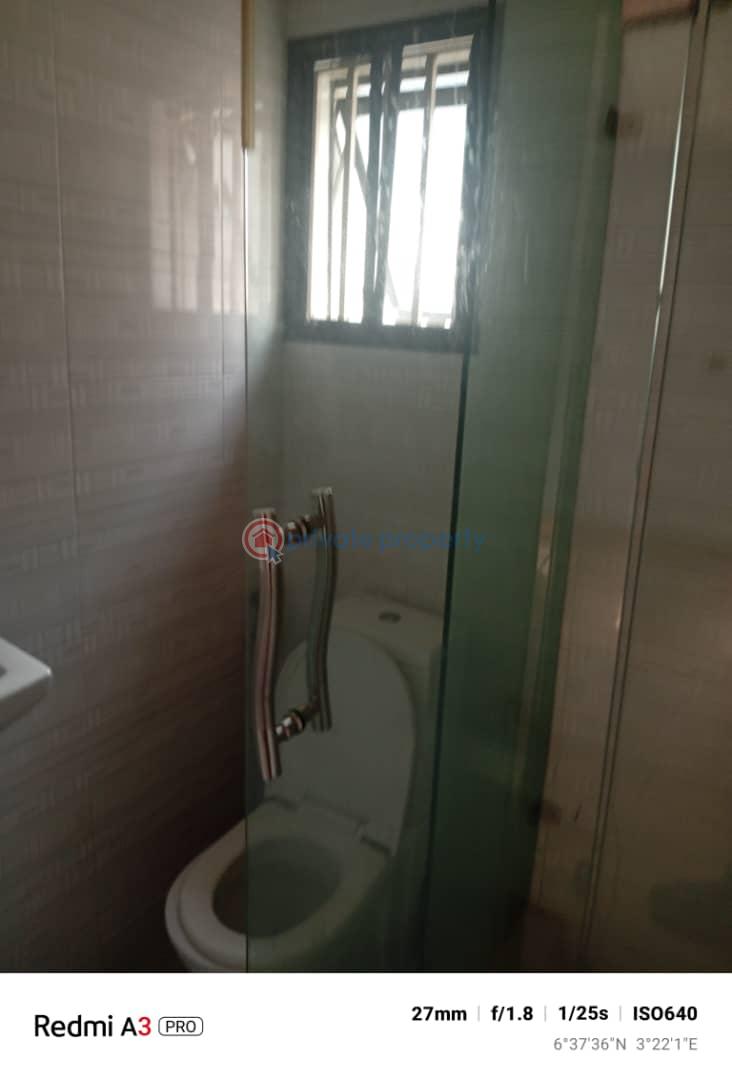 3 bedroom Block Of Flats For Rent Omole Phase 2 Ojodu Lagos - 8