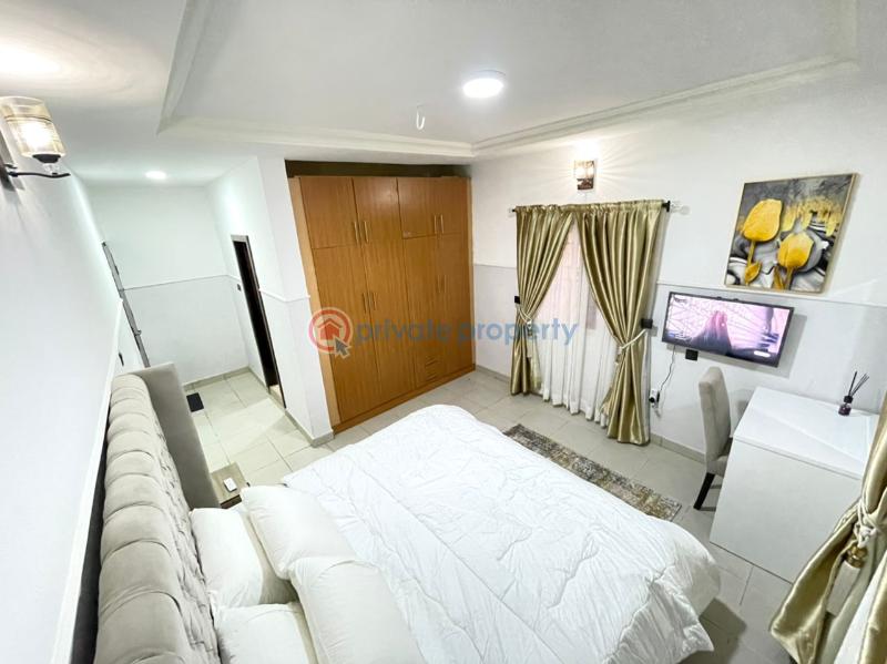 3 bedroom Block Of Flats For Sale Magodo GRA Phase 2 Kosofe/Ikosi Lagos - 1