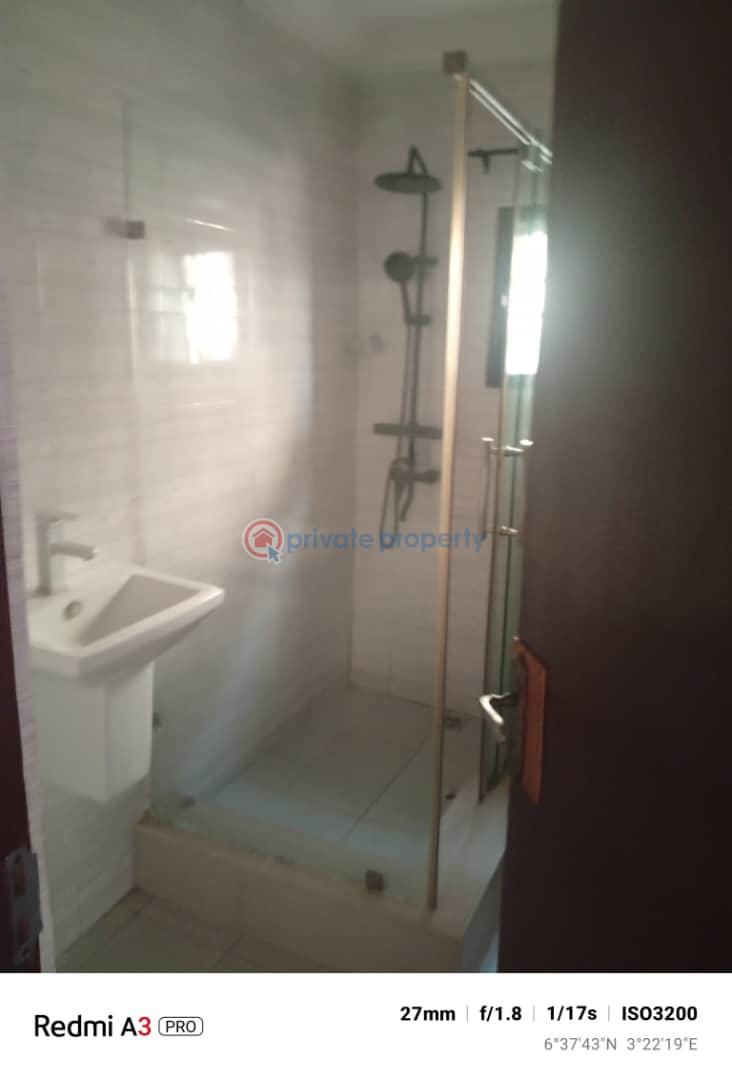 3 bedroom Block Of Flats For Rent Omole Phase 2 Ojodu Lagos - 13
