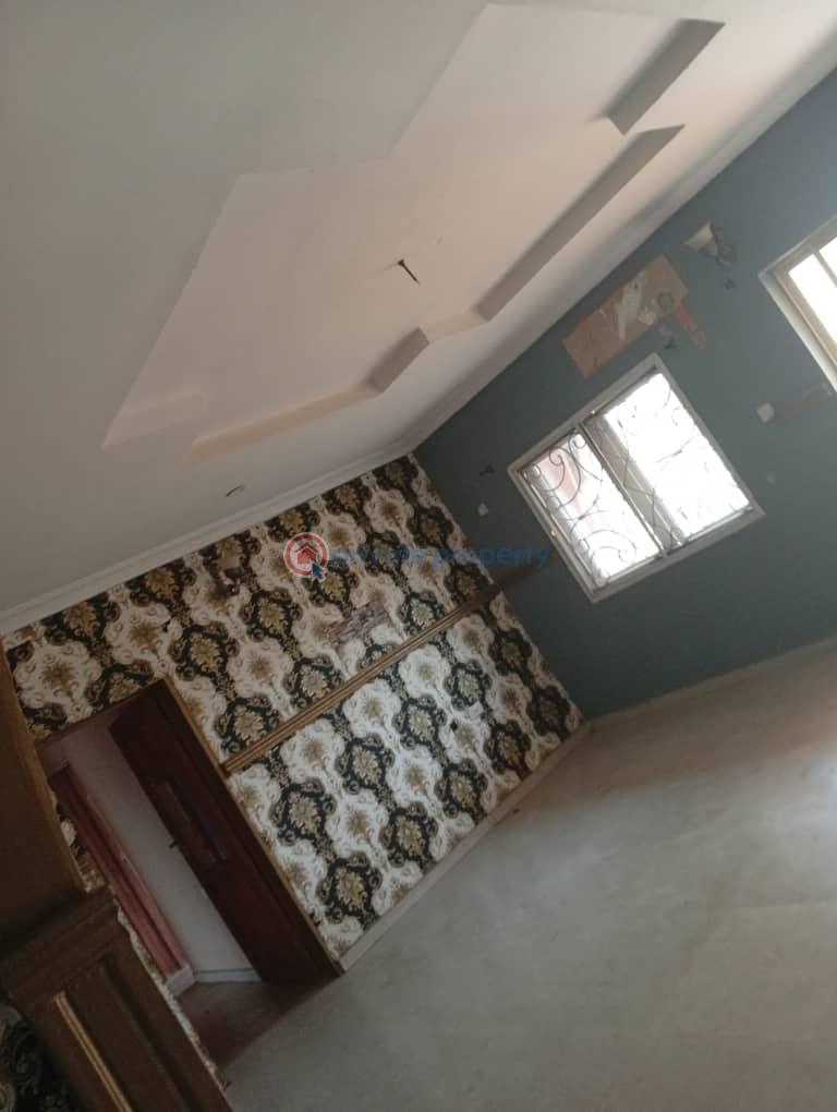 Lovely 3 bedroom flat with all modern facilities at opposite sunrise aba ado akala express - 4 3 bedroom Block Of Flats For Rent Aba Odo, Akala Express Akala Express Ibadan Oyo - 4