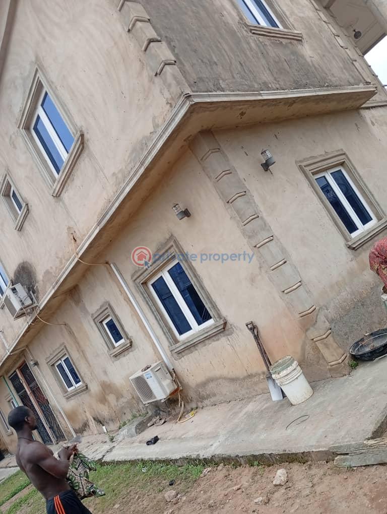 Lovely 3 bedroom flat with all modern facilities at opposite sunrise aba ado akala express - 13 3 bedroom Block Of Flats For Rent Aba Odo, Akala Express Akala Express Ibadan Oyo - 13