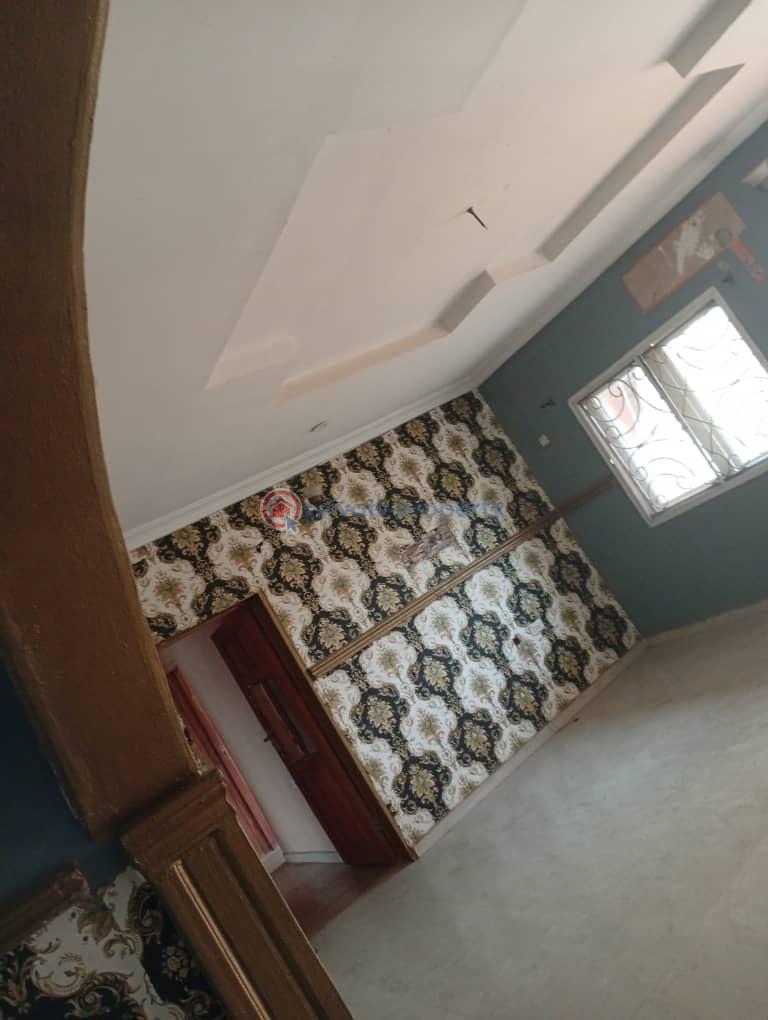 Lovely 3 bedroom flat with all modern facilities at opposite sunrise aba ado akala express - 6 3 bedroom Block Of Flats For Rent Aba Odo, Akala Express Akala Express Ibadan Oyo - 6