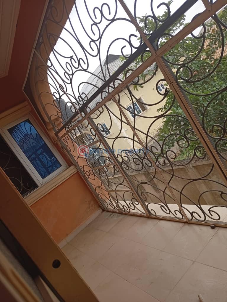 Lovely 3 bedroom flat with all modern facilities at opposite sunrise aba ado akala express - 7 3 bedroom Block Of Flats For Rent Aba Odo, Akala Express Akala Express Ibadan Oyo - 7