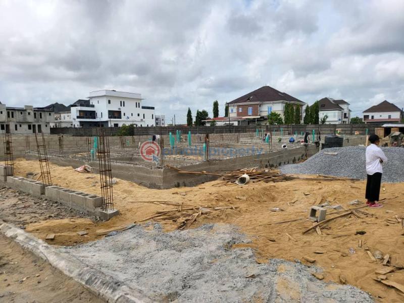 Lovely 3-bedroom semi-detached duplex with bq - 11 3 bedroom Semi detached Duplex For Sale Vineyard Court Phase 2, Ogombo Road. Abraham Adesanya Ajah Lagos - 11