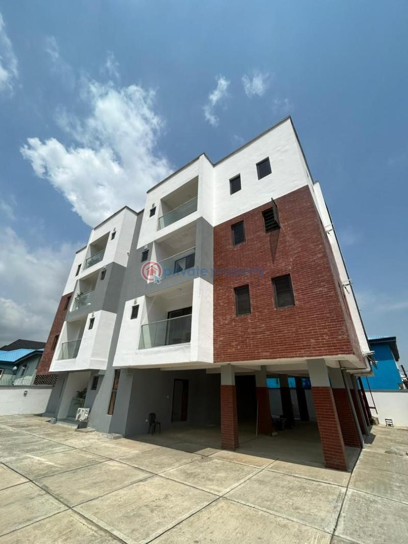 3 bedroom Block Of Flats For Sale Alagomeji Yaba Lagos - 0