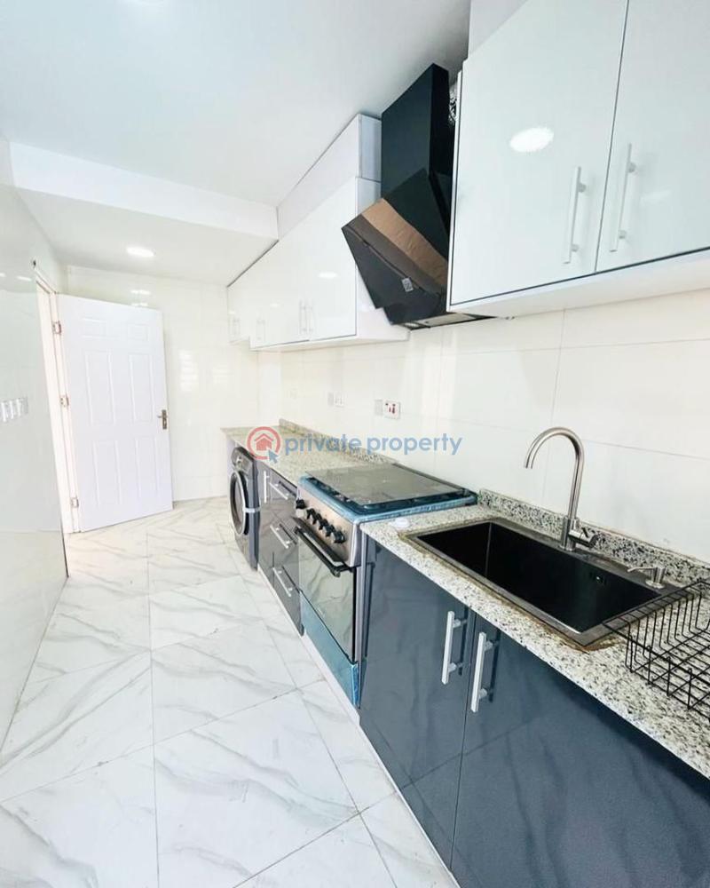 3 bedroom Block Of Flats For Sale Alagomeji Yaba Lagos - 3