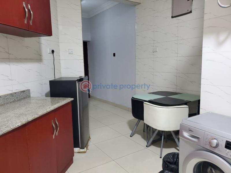 For shortlet 3 bedroom Block Of Flats Cromwell Court Estate Chevron