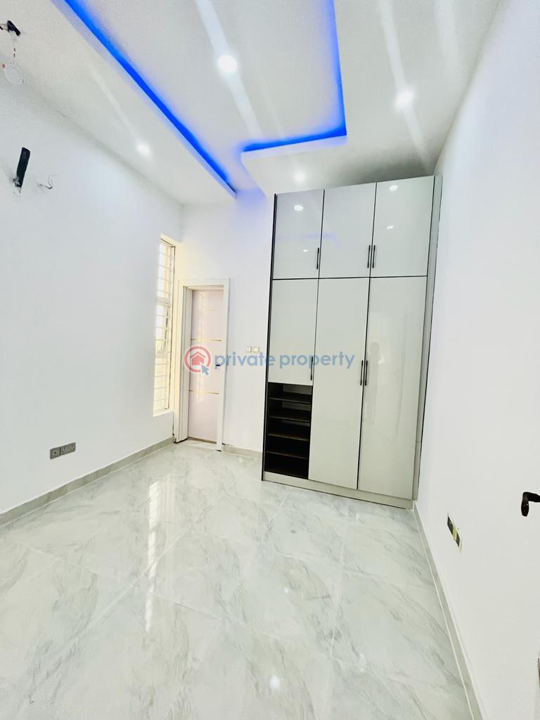 3 bedroom Terrace For Sale Sangotedo Lagos - 4