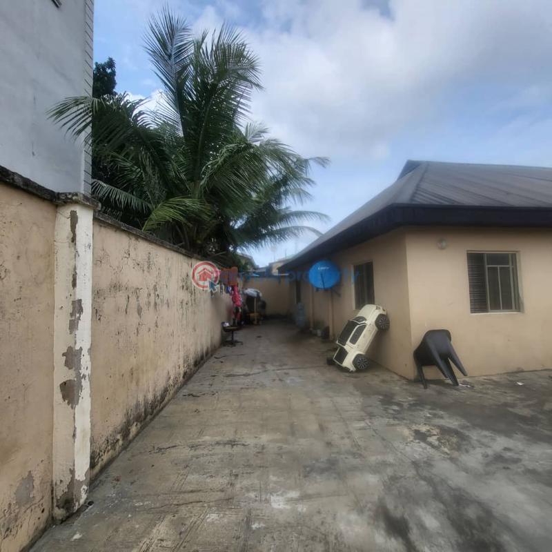 2 bedroom Block Of Flats For Sale Abaranje Ikotun/Igando Lagos - 2