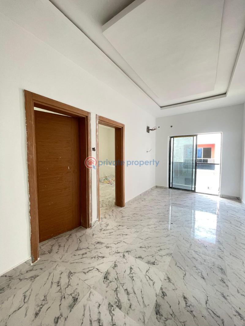 3 bedroom Terrace For Sale Along Lekki Expressway Lagos - 5