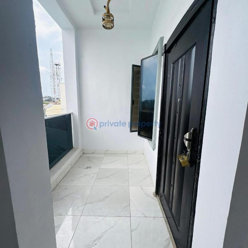 3 bedroom Block Of Flats For Sale Surulere Lagos - 3