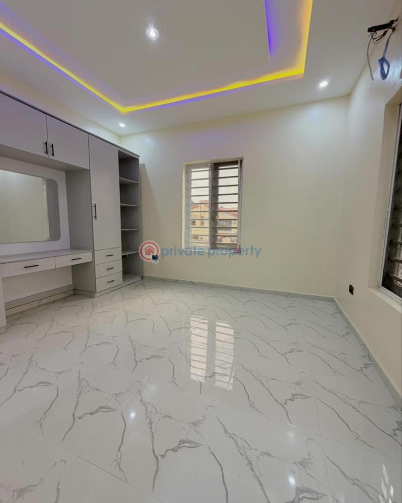 3 bedroom Terraced Duplex For Sale Gbagada Lagos - 8