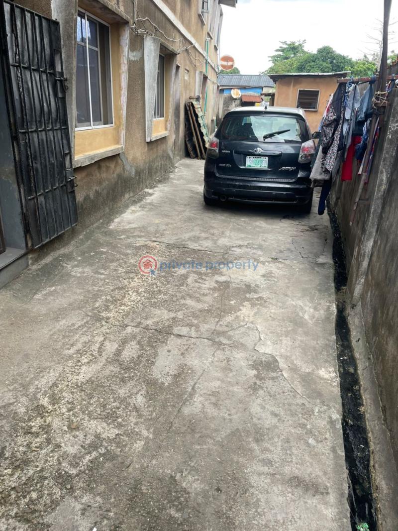 3 bedroom Block Of Flats For Rent Nathan Street Off Ojuelegba Road Surulere Ojuelegba Surulere Lagos - 6