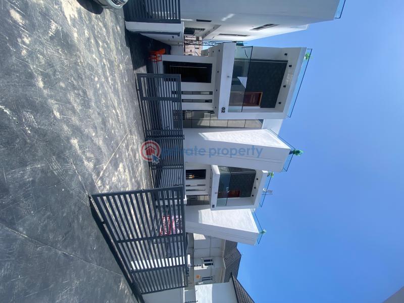 4 bedroom Detached Duplex For Sale Ikota Lekki Lagos - 2