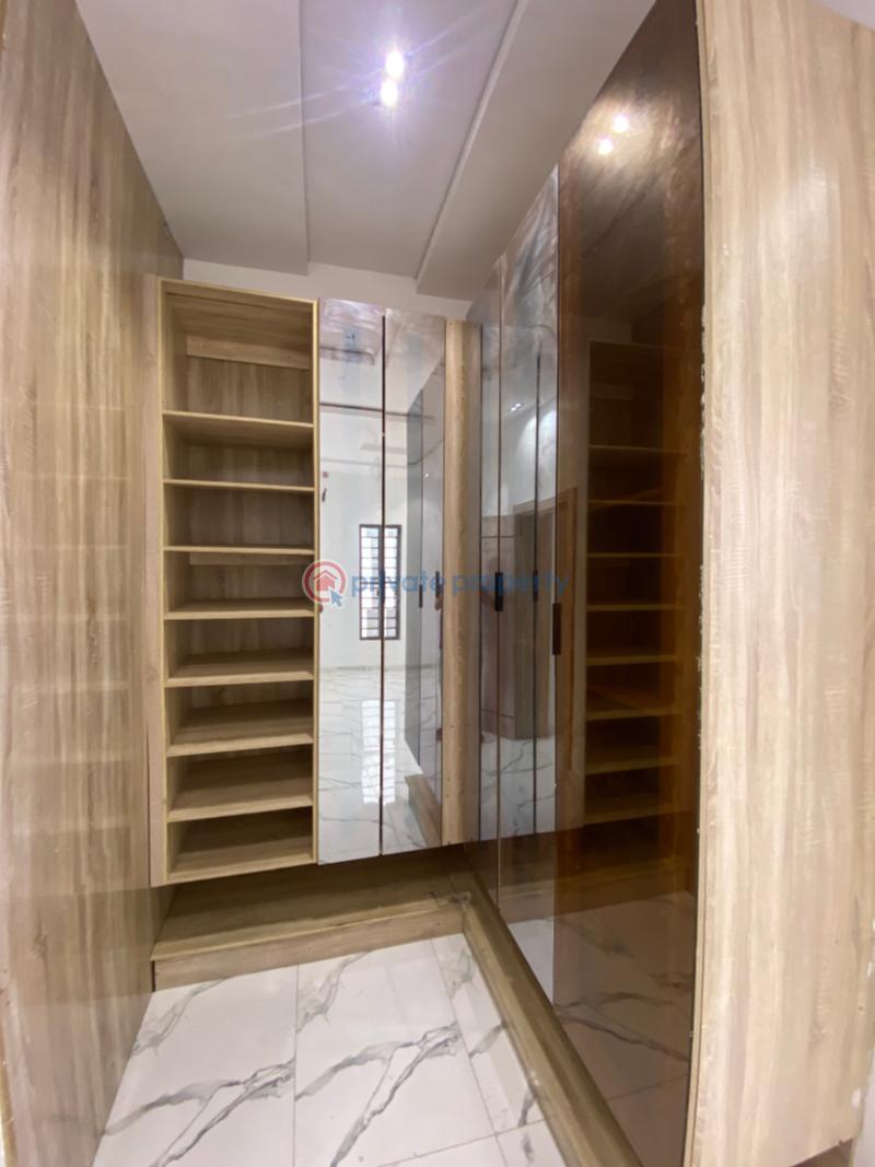 4 bedroom Semi detached Duplex For Sale Chevron Drive Lekki Lagos - 12