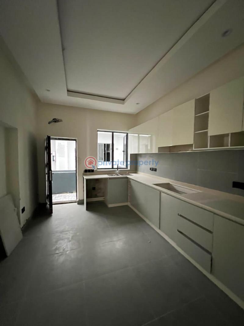 4 bedroom Terraced Duplex For Sale Osapa London Lekki Lagos - 11