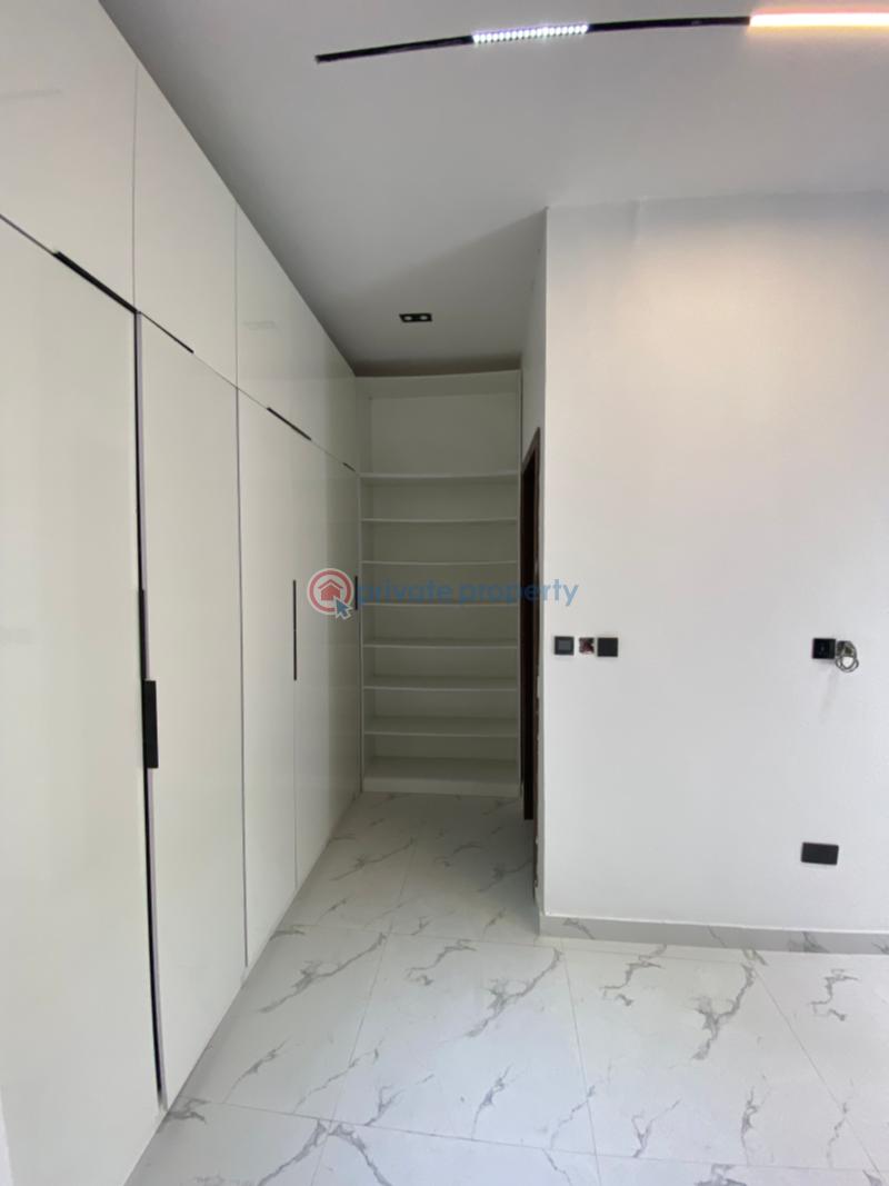 4 bedroom Terraced Duplex For Sale Osapa London Lekki Lagos - 9