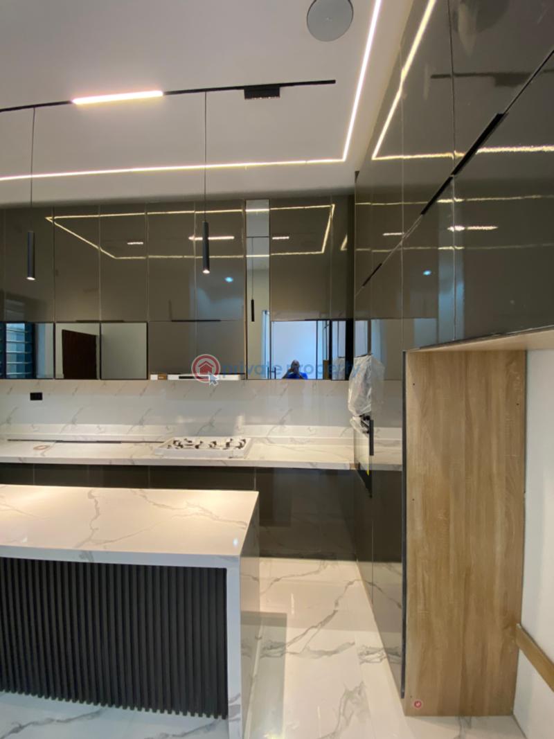 4 bedroom Terraced Duplex For Sale Osapa London Lekki Lagos - 3